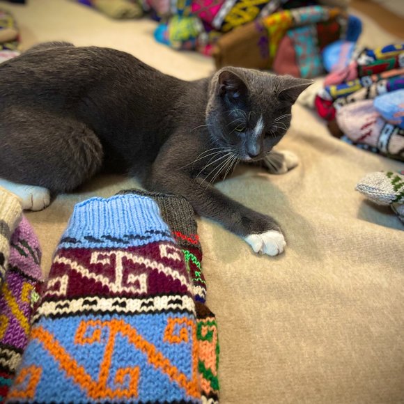 HAND KNITTED SOCKS Christmas Gift For Loved Ones Warm Soft Hand-Made Super Cool - Picture 5 of 8